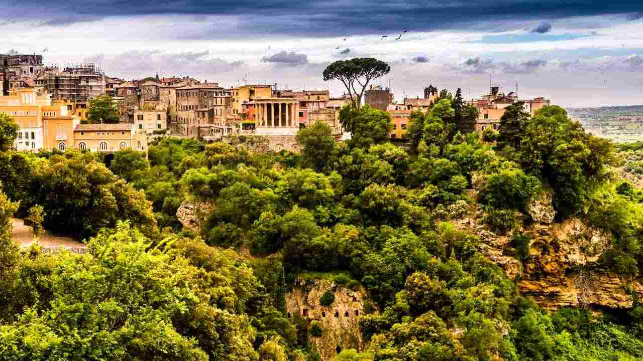 tivoli scuola bagni boccia bambina