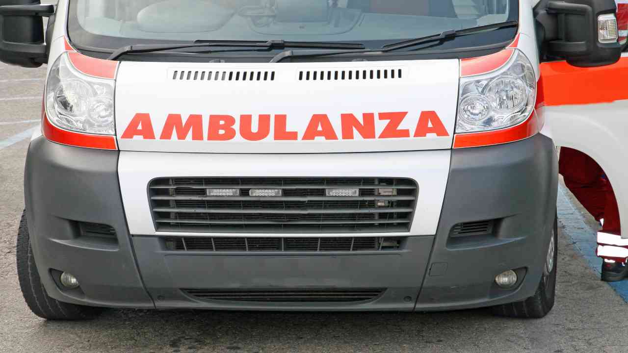 Milano travolto auto morto ragazzo