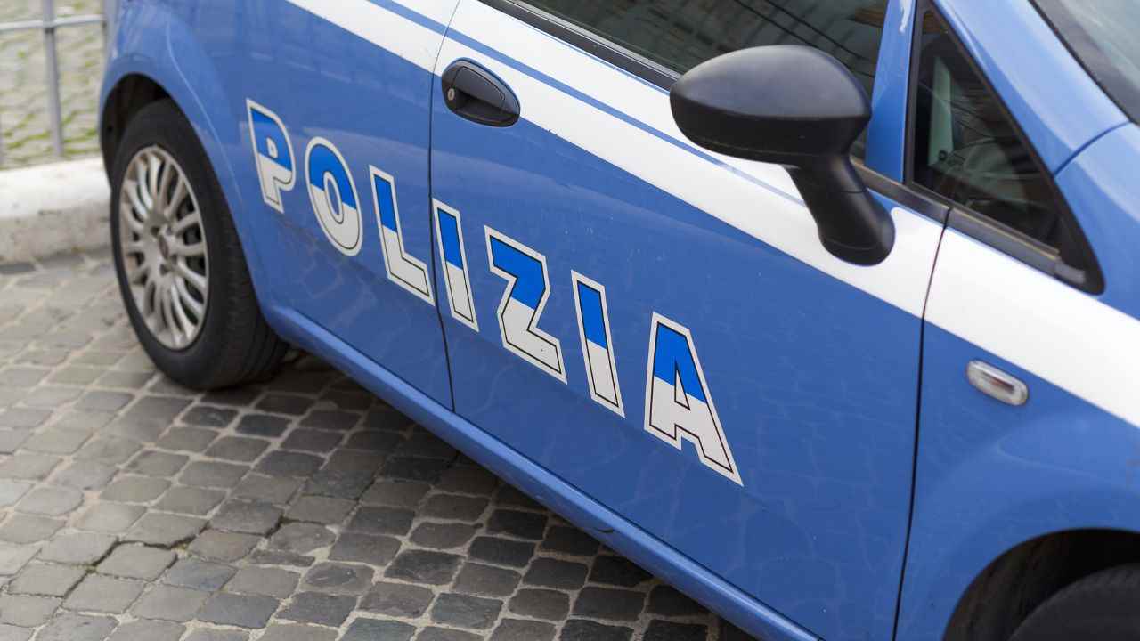 Uomo pestato Tor Bella Monaca Roma ospedale