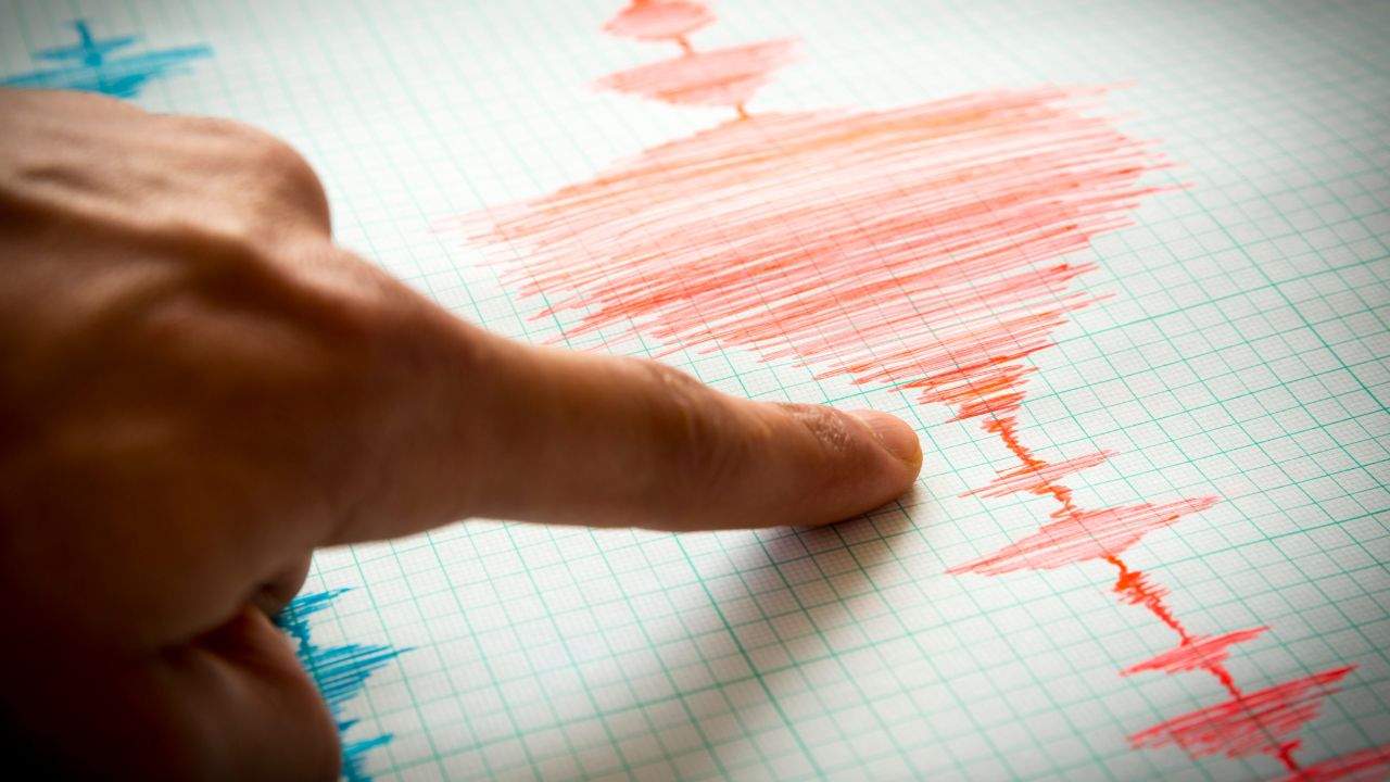 scossa terremoto Napoli